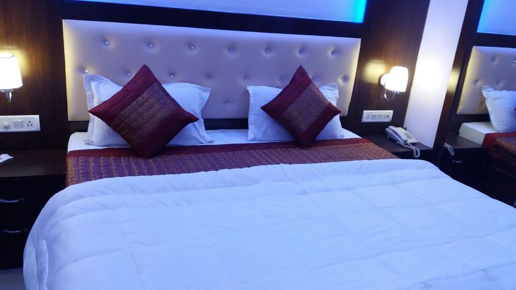 Hotel Vishal New Delhi Buitenkant foto